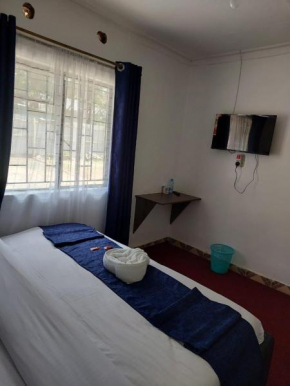 White House Restaurant, Lounge & Accommodation